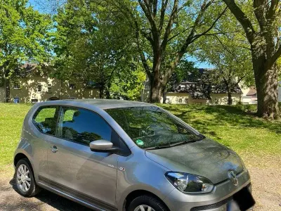 Usata VW up! CLUB 75 CV (55 kW) 2016 Grigio Utilitaria