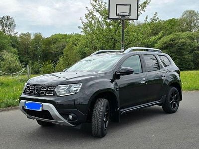 Gebraucht Dacia Duster Celebration 150 PS (110 kW) 2021 Schwarz SUV