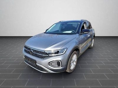 Gebraucht VW T-Roc Style 150 PS (110 kW) 2022 Pyritsilbermetallic / schwarz (metallic) SUV