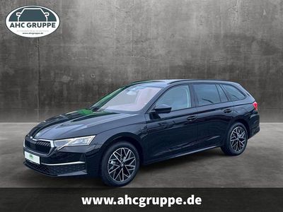Schwarz Neu 2025 Skoda Octavia Tour Kombi | 35.490 € (Etwas zu teuer)
