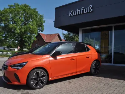 Gebraucht Opel Corsa-e Edition 100 kW (136 PS) 2020 Orange Kleinwagen