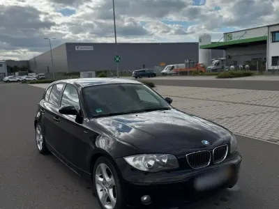 Gebraucht BMW 130 M Sport 265 PS (194 kW) 2006 Schwarz Kleinwagen