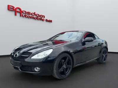 Gebraucht Mercedes SLK200 184 PS (135 kW) 2010 Schwarz Cabrio