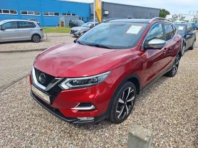 Gebraucht Nissan Qashqai Tekna+ 163 PS (119 kW) 2018 Rot SUV