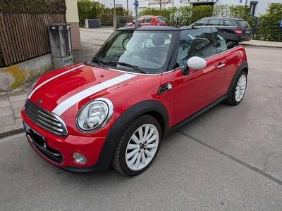 Usata Mini Cooper Cabriolet 122 CV (89 kW) 2012 Rosso Cabrio