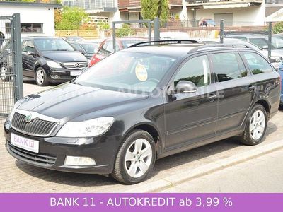Schwarz Gebraucht 2009 Skoda Octavia Elegance Kombi | 7.990 €