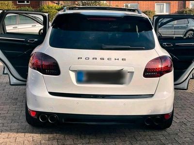 Gebraucht Porsche Cayenne 245 PS (180 kW) 2012 Weiß SUV