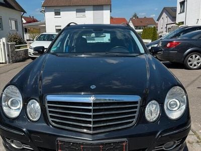 Mercedes E200