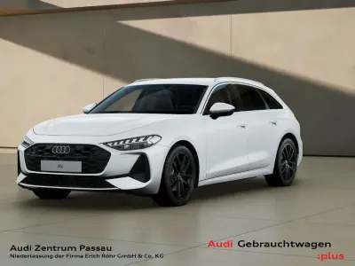 Gebraucht Audi A5 Sport 204 PS (150 kW) 2025 Gletscherweiß metallic Kombi