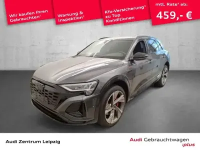Gebraucht Audi Q8 e-tron S-Line 300 kW (408 PS) 2023 Daytonagrau perleffekt SUV