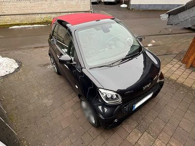 Schwarz Gebraucht 2023 Smart ForTwo Coupé Cabrio | 14.500 € (Fairer Preis)