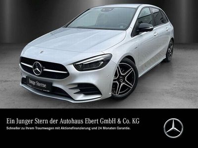 Gebraucht Mercedes B200 AMG 163 PS (119 kW) 2022 Silber Van / Kleinbus