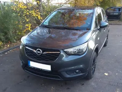Gebraucht Opel Crossland Edition 131 PS (96 kW) 2017 Grau SUV