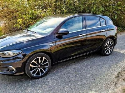 Gebraucht Fiat Tipo Lounge 120 PS (88 kW) 2019 Schwarz Limousine