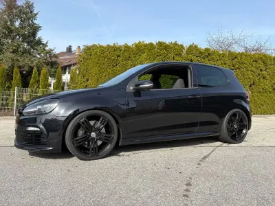 Usata VW Golf VI R 271 CV (199 kW) 2010 Nero Utilitaria