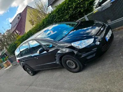 Käytetty Ford S-MAX S 150 HP (110 kW) 2010 Musta Tila-auto