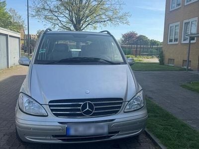 Mercedes Viano