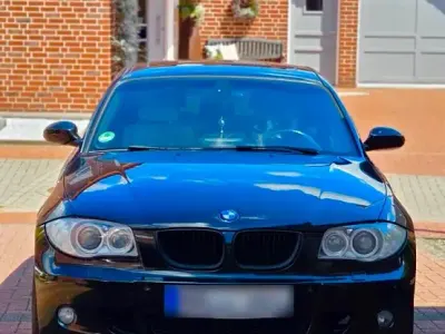 Gebraucht BMW 118 129 PS (94 kW) 2006 Schwarz Kleinwagen
