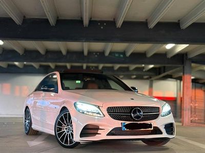 Usata Mercedes C300e AMG 306 CV (225 kW) 2020 Bianco Berlina