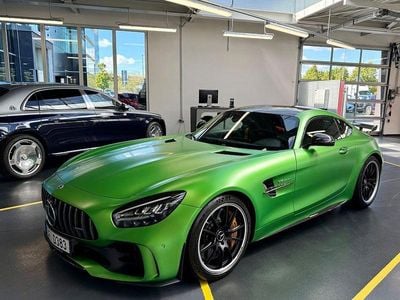 Mercedes AMG GT R
