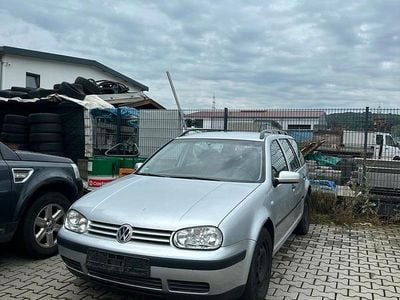 VW Golf IV