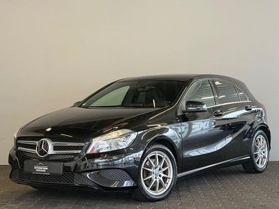 Gebraucht Mercedes A180 122 PS (89 kW) 2014 Schwarz Kleinwagen