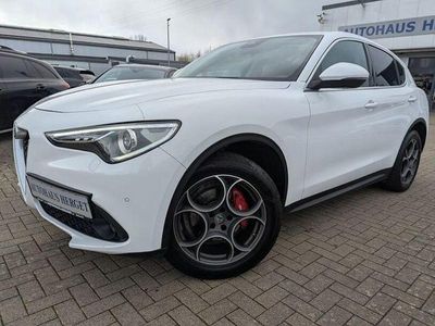 Gebraucht Alfa Romeo Stelvio Super 209 PS (153 kW) 2017 Bianco alfa SUV