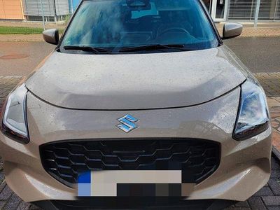 Gebraucht Suzuki Swift Comfort 83 PS (61 kW) 2024 Beige Kleinwagen