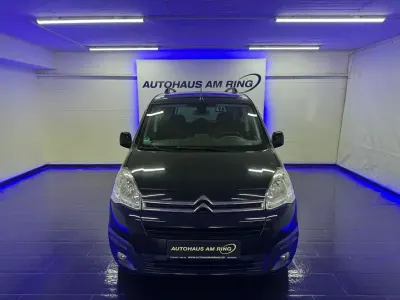 Gebraucht Citroën Berlingo Shine 110 PS (80 kW) 2017 Schwarz Van / Kleinbus