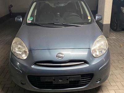 Gebraucht Nissan Micra 84 PS (61 kW) 2012 Grün Kleinwagen