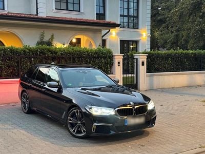 BMW M550
