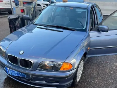 Gebraucht BMW 316 105 PS (77 kW) 2000 Blau Limousine