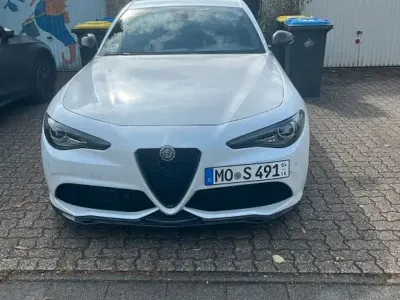 Gebraucht Alfa Romeo Giulia Ti 280 PS (205 kW) 2019 Weiß Limousine