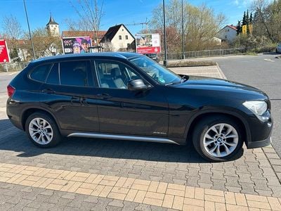 Gebraucht BMW X1 143 PS (105 kW) 2011 Schwarz SUV
