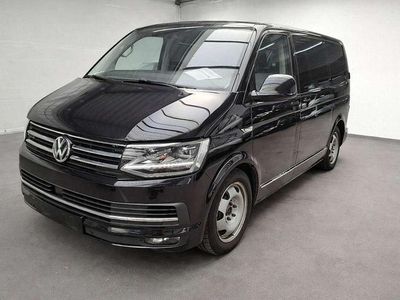 Deep black perleffekt Gebraucht 2015 VW Transporter Highline Van | 29.990 € (Etwas zu teuer)