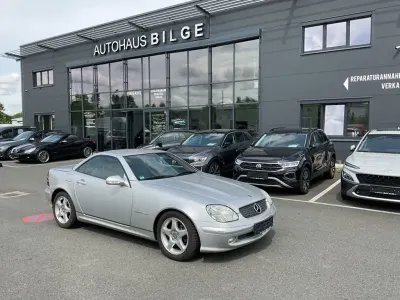 Gebraucht Mercedes SLK200 163 PS (119 kW) 2002 Silber Cabrio