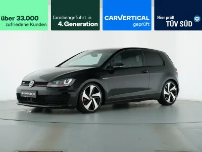 Gebraucht VW Golf VII GTI 230 PS (169 kW) 2017 Deep black perleffekt Limousine