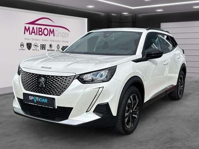 Perlmutt weiß Gebraucht 2023 Peugeot e-2008 Allure SUV | 21.490 € (Fairer Preis)