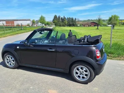 Używany Mini ONE 98 KM (72 kW) 2014 Brązowy Hatchback