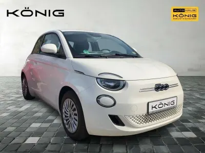 Gebraucht Fiat 500e Icon 86 kW (118 PS) 2023 Colore esterno (arktis weiß) Kleinwagen