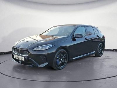 Gebraucht BMW M135 Performance 300 PS (220 kW) 2025 Schwarz Kleinwagen