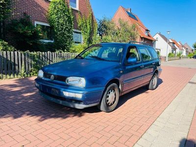 gebraucht VW Golf III Kombi - 1,8 Motor Benziner