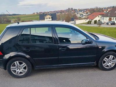 Gebraucht VW Golf IV 100 PS (73 kW) 2000 Schwarz Limousine