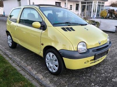 Gebraucht Renault Twingo 58 PS (42 kW) 2001 Gelb Kleinwagen