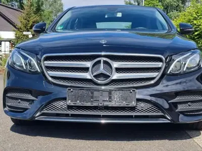 Gebraucht Mercedes E300 AMG line 245 PS (180 kW) 2019 Limousine
