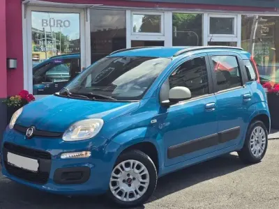 Gebraucht Fiat Panda Lounge 69 PS (50 kW) 2013 Blau Kleinwagen