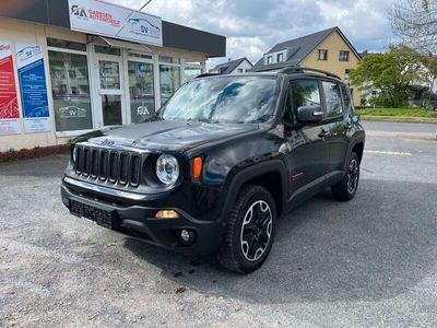 gebraucht Jeep Renegade Trailhawk 4x4 +2xPDC+SHZ+KEY-LESS+NAVI