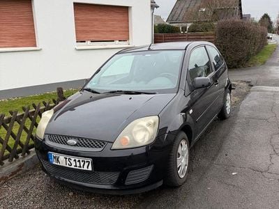 Schwarz Gebraucht 2007 Ford Fiesta Limousine | 1.180 € (Guter Preis)