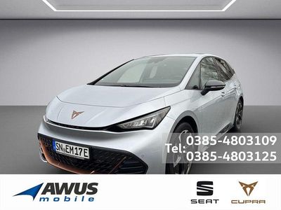 Silber Gebraucht 2023 Cupra Born Kleinwagen | 37.890 €