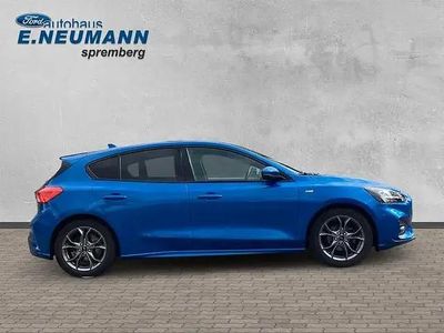 Second-hand Ford Focus ST-Line 150 CP (110 kW) 2020 Albastru Berlinǎ